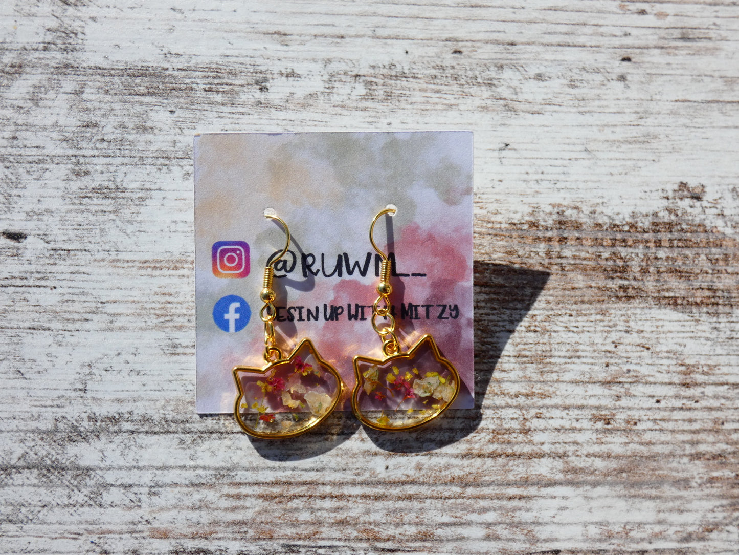 Kitty Earrings with Flowers
