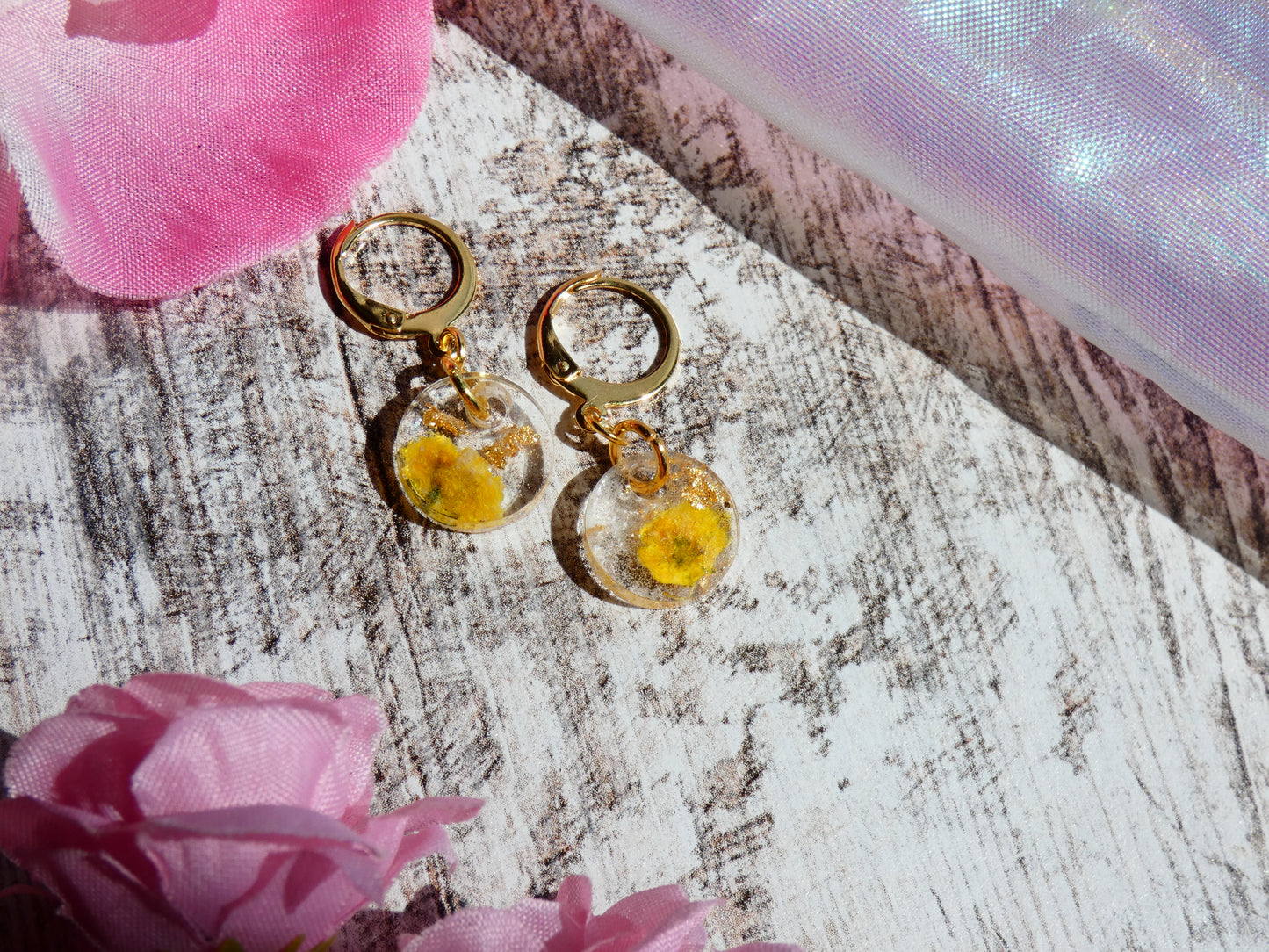 Small flower earrings